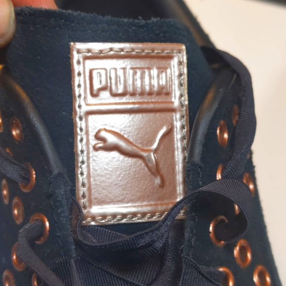 Womens Puma Suede Shoes - Picture 6 of 8